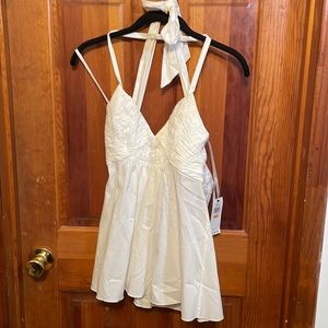 BCBGMAXAZRIA White Woven Top - Size S new with tags